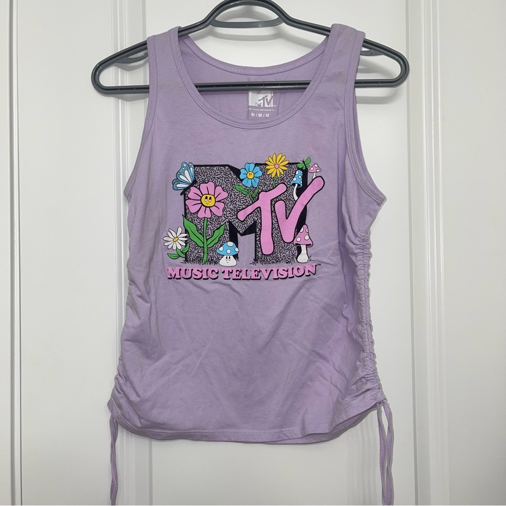 MTV floral lilac muscle shirt